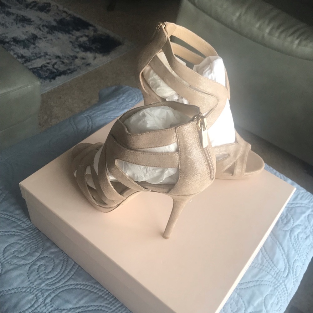 Jimmy Choo - Picture 2 of 5